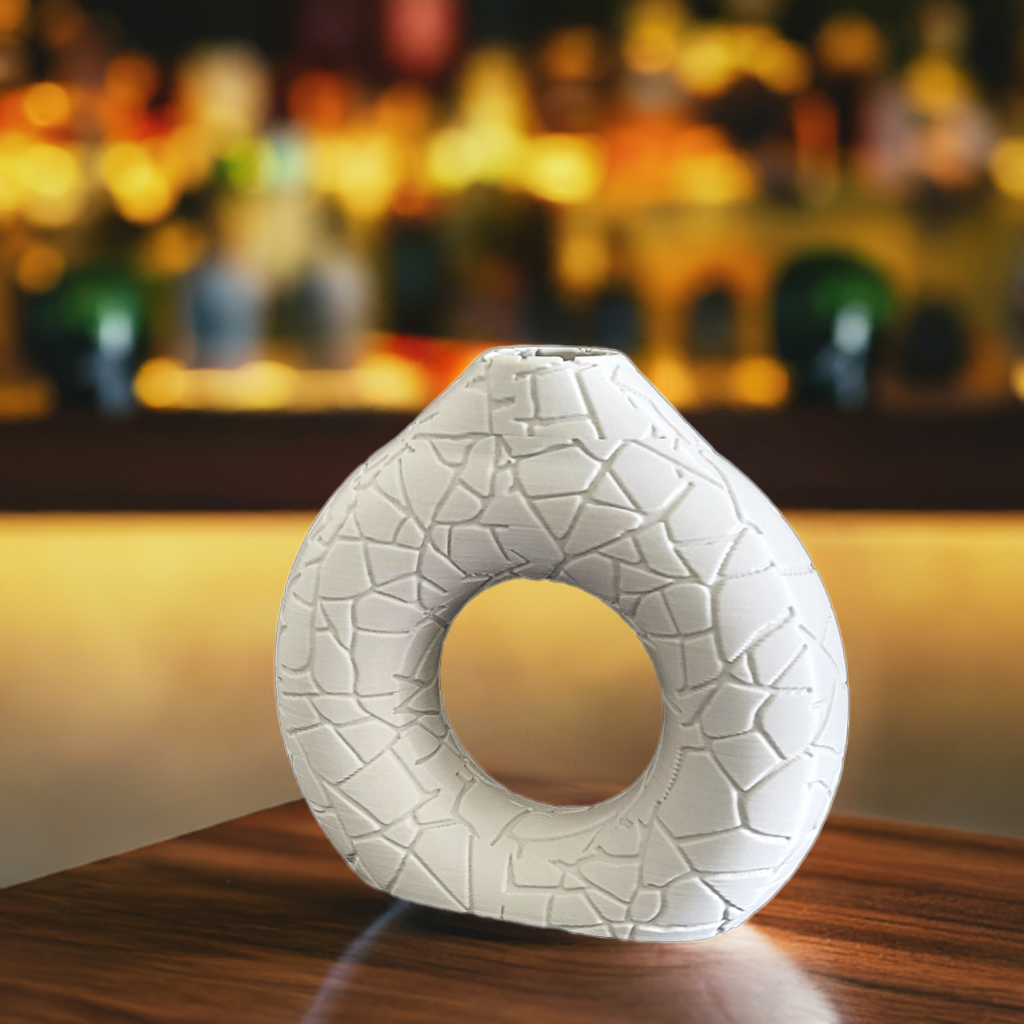 Minimalistischer Charme – Elegante Deko-Vase mit skulpturaler Form